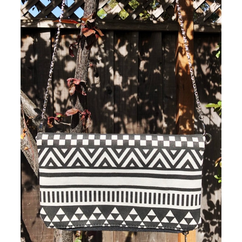 *3 for $20* Crossbody folding purse